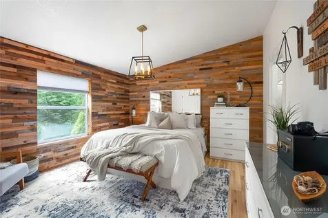 2526 Birch Bay Lynden Road Custer WA 98240