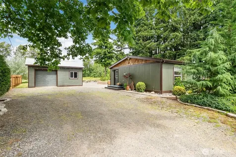 2526 Birch Bay Lynden Road Custer WA 98240