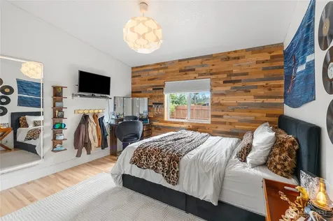 2526 Birch Bay Lynden Road Custer WA 98240