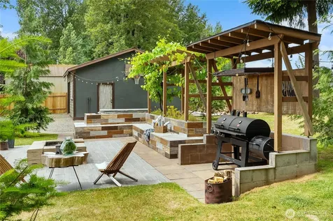 2526 Birch Bay Lynden Road Custer WA 98240
