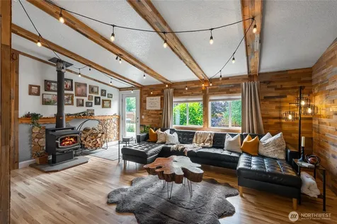 2526 Birch Bay Lynden Road Custer WA 98240