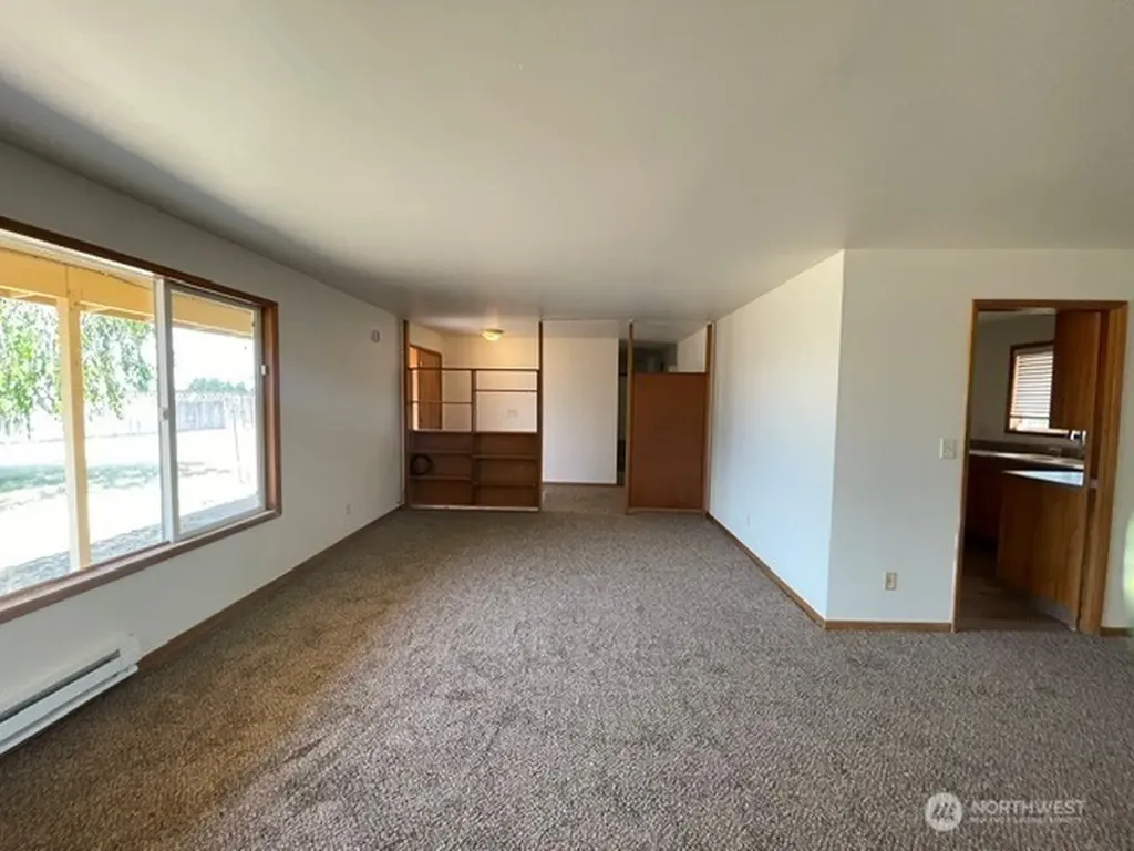 511 Castle Dr Street Moses Lake WA 98837