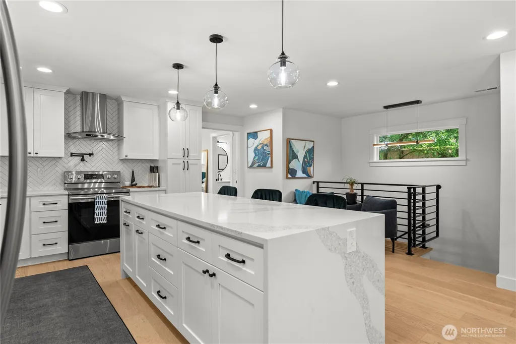 7714 234th Street SW Edmonds WA 98026