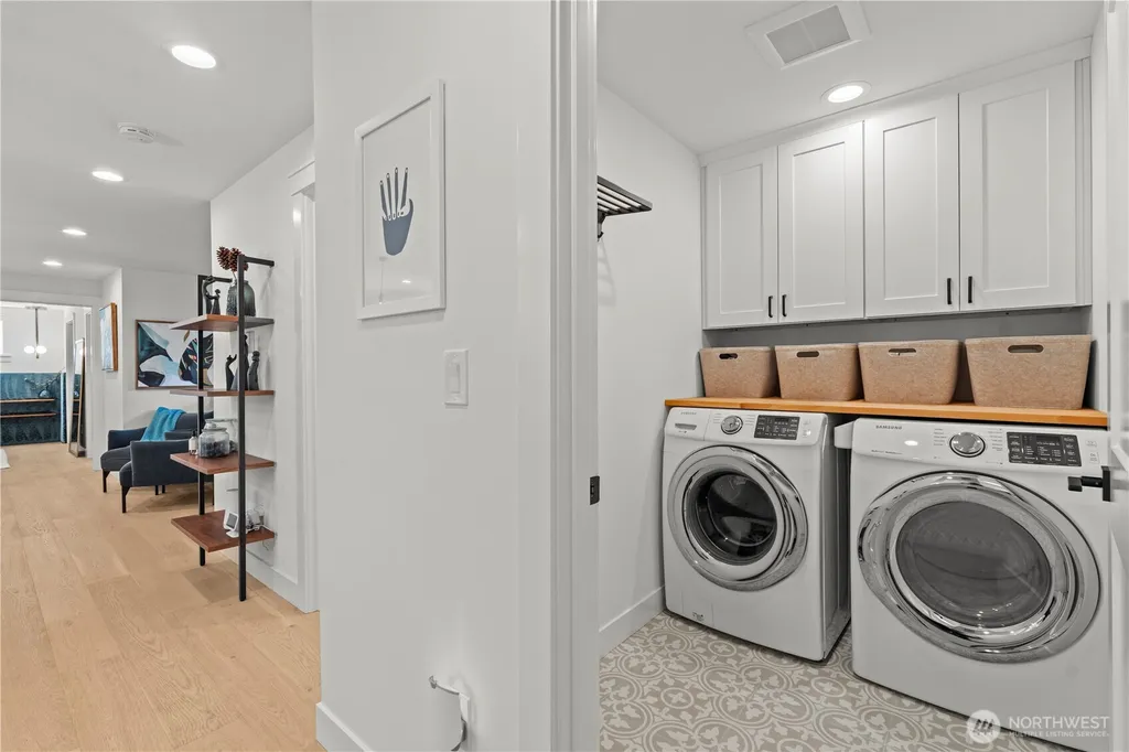7714 234th Street SW Edmonds WA 98026