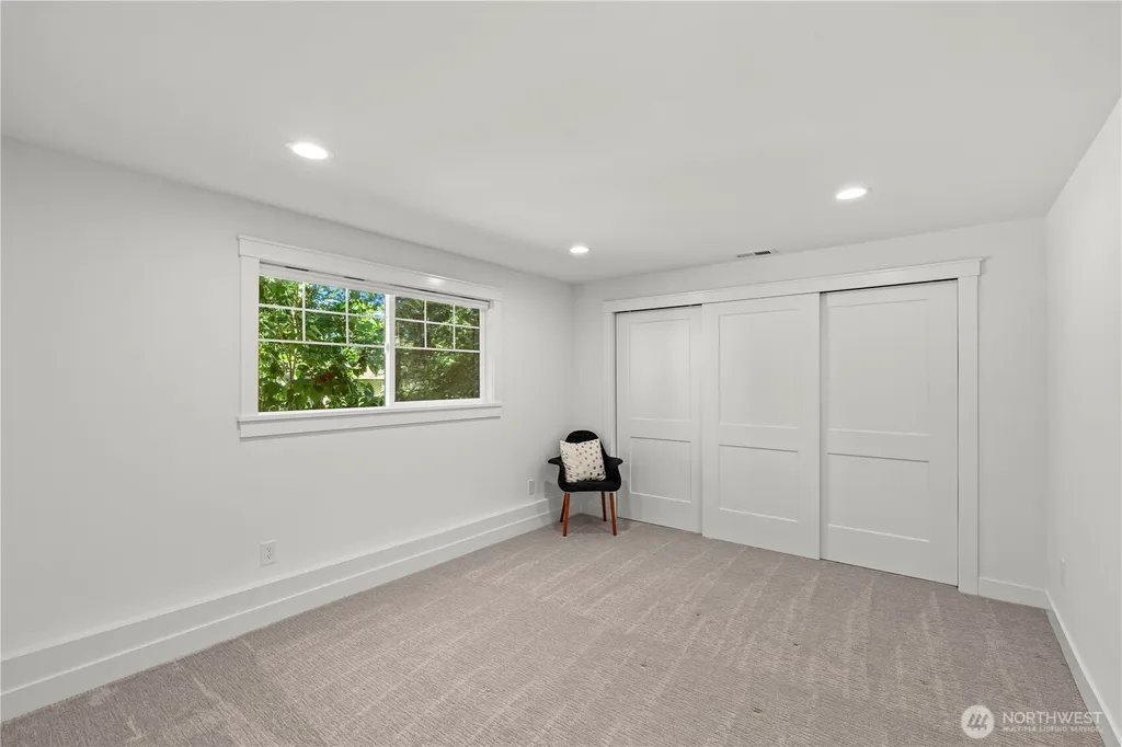 7714 234th Street SW Edmonds WA 98026