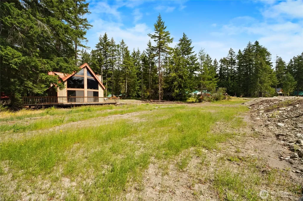 102 Maple Place Packwood WA 98361