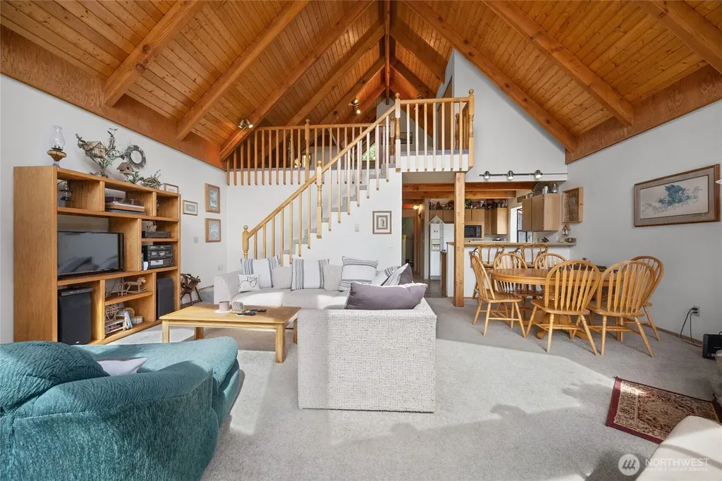 102 Maple Place Packwood WA 98361