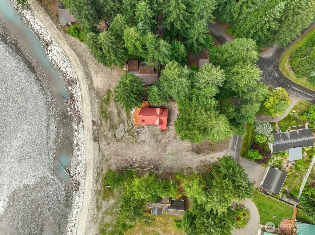 102 Maple Place Packwood WA 98361