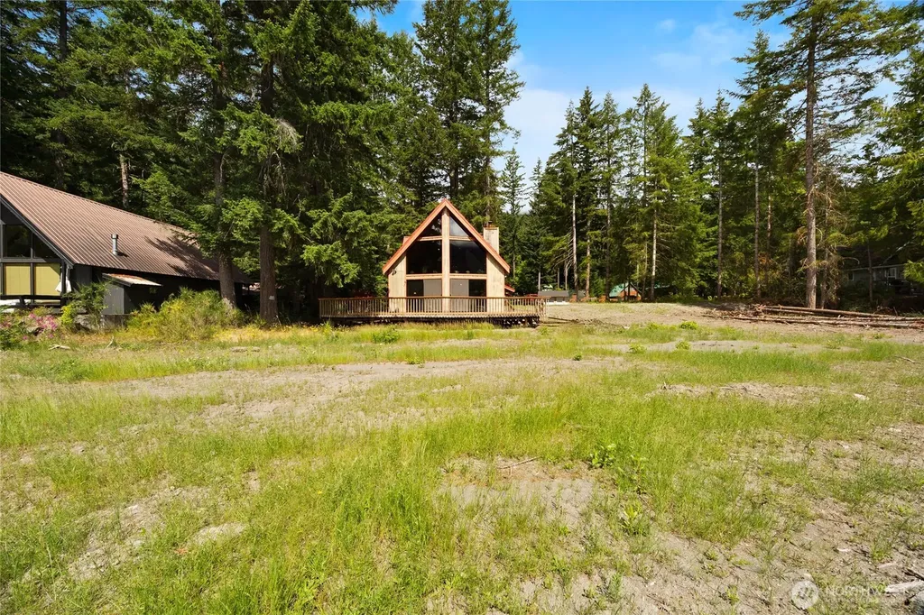102 Maple Place Packwood WA 98361