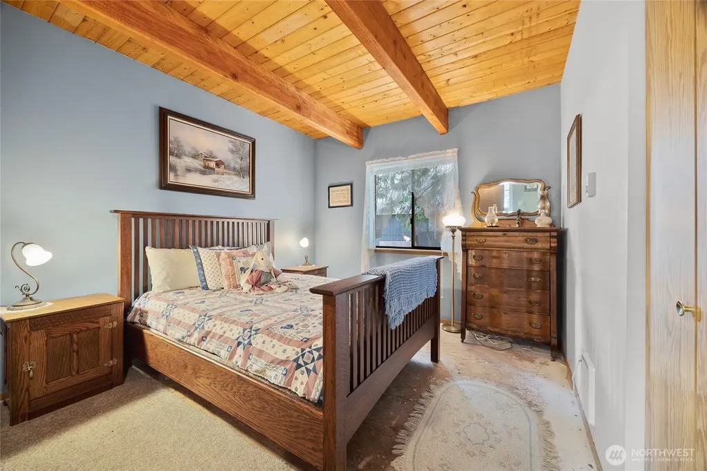 102 Maple Place Packwood WA 98361