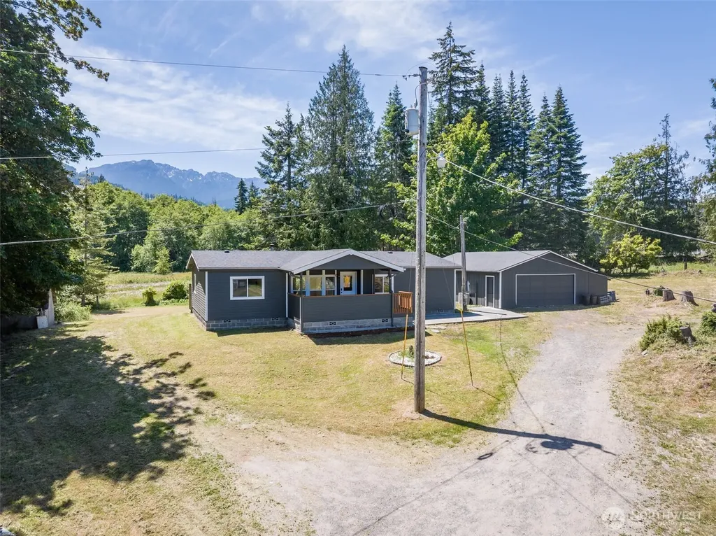 1806 Monroe Road Port Angeles WA 98362