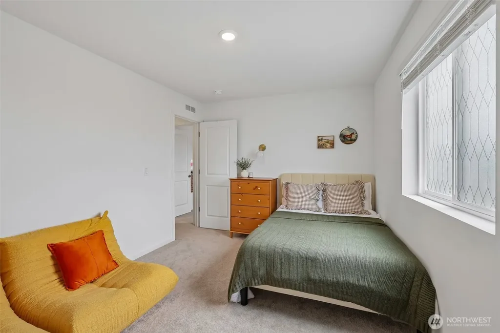 2027 Henderson Way Longview WA 98632