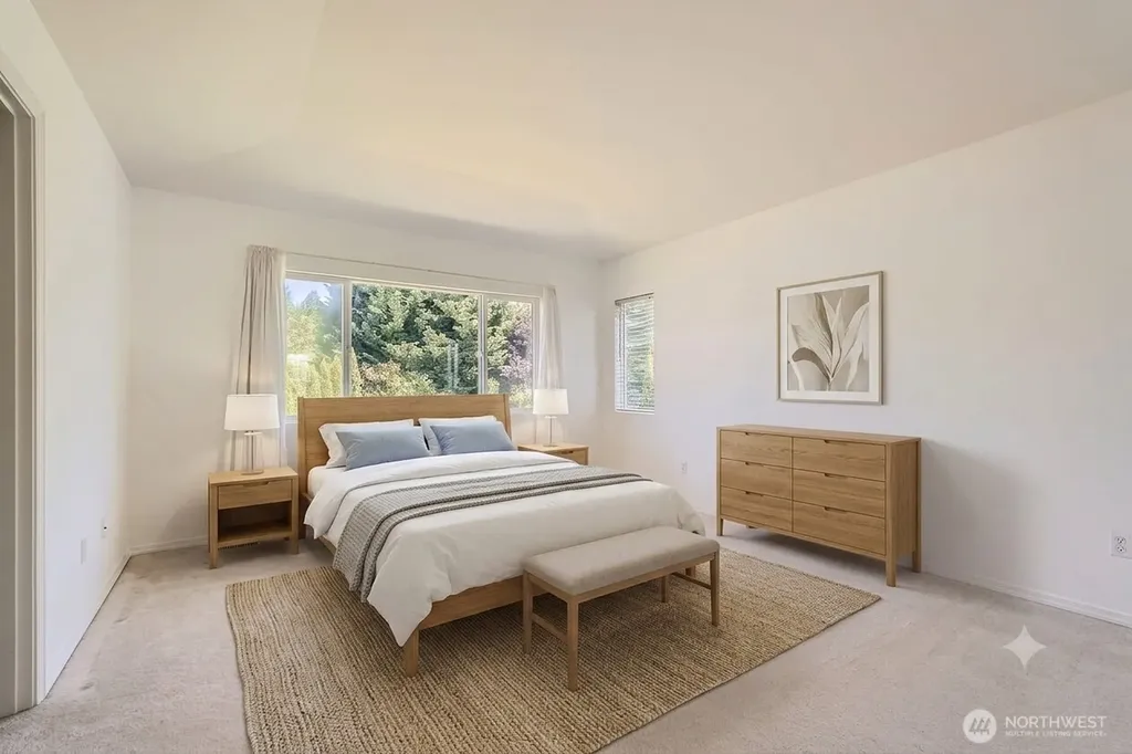 24036 SE 10th Court Sammamish WA 98075