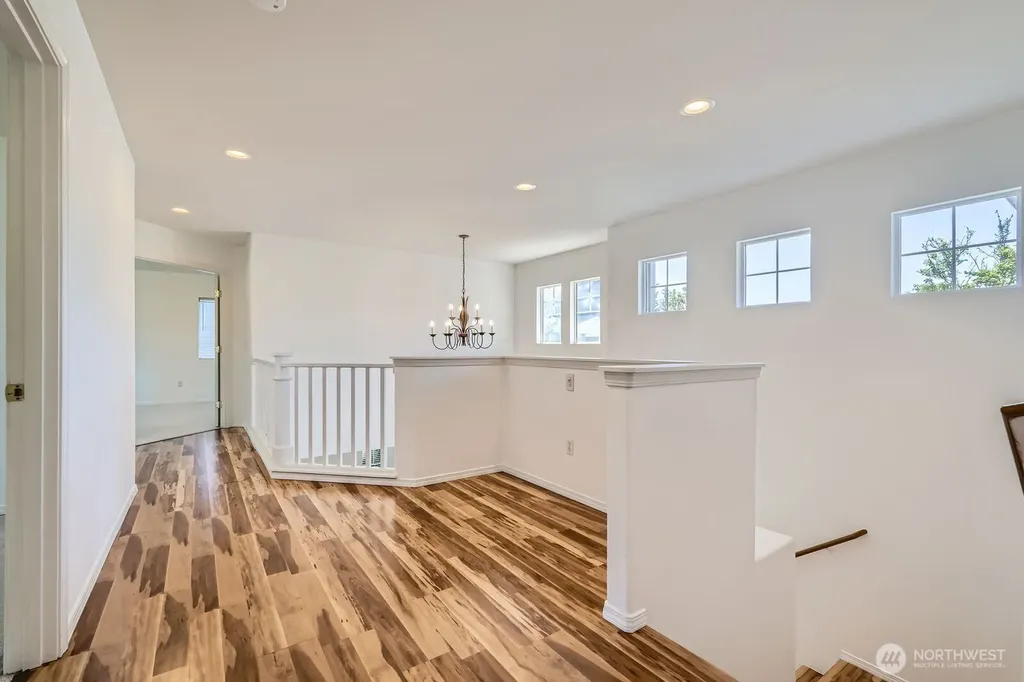 24036 SE 10th Court Sammamish WA 98075