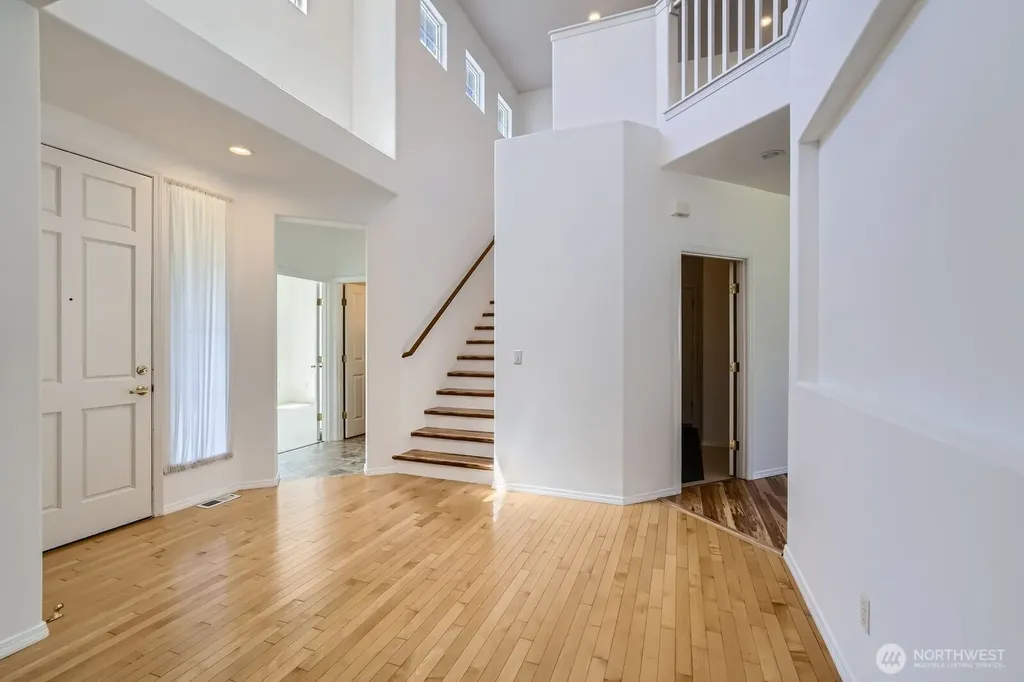 24036 SE 10th Court Sammamish WA 98075