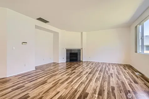 24036 SE 10th Court Sammamish WA 98075
