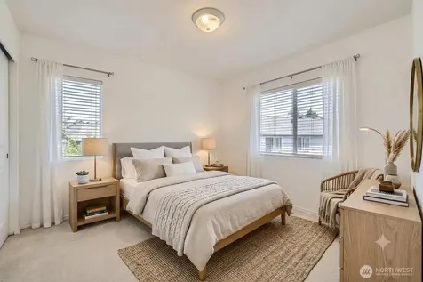 24036 SE 10th Court Sammamish WA 98075