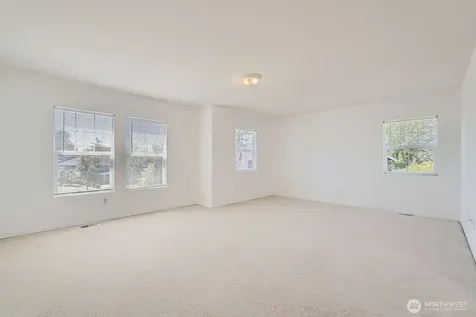 24036 SE 10th Court Sammamish WA 98075