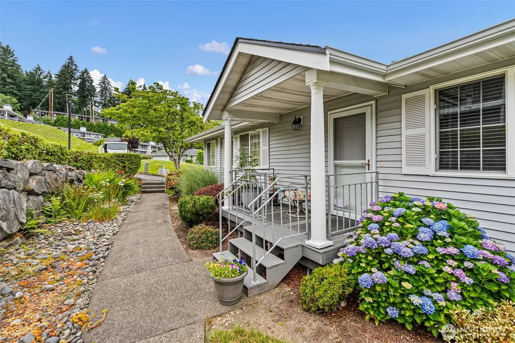 3812 Snyder Lane Gig Harbor WA 98335