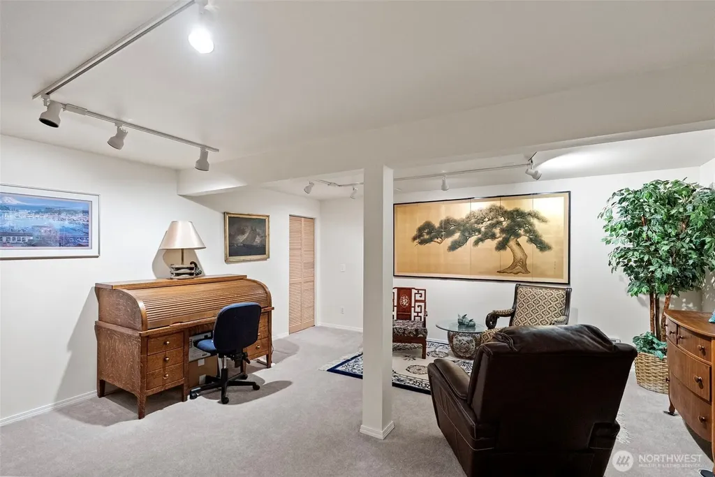 3812 Snyder Lane Gig Harbor WA 98335