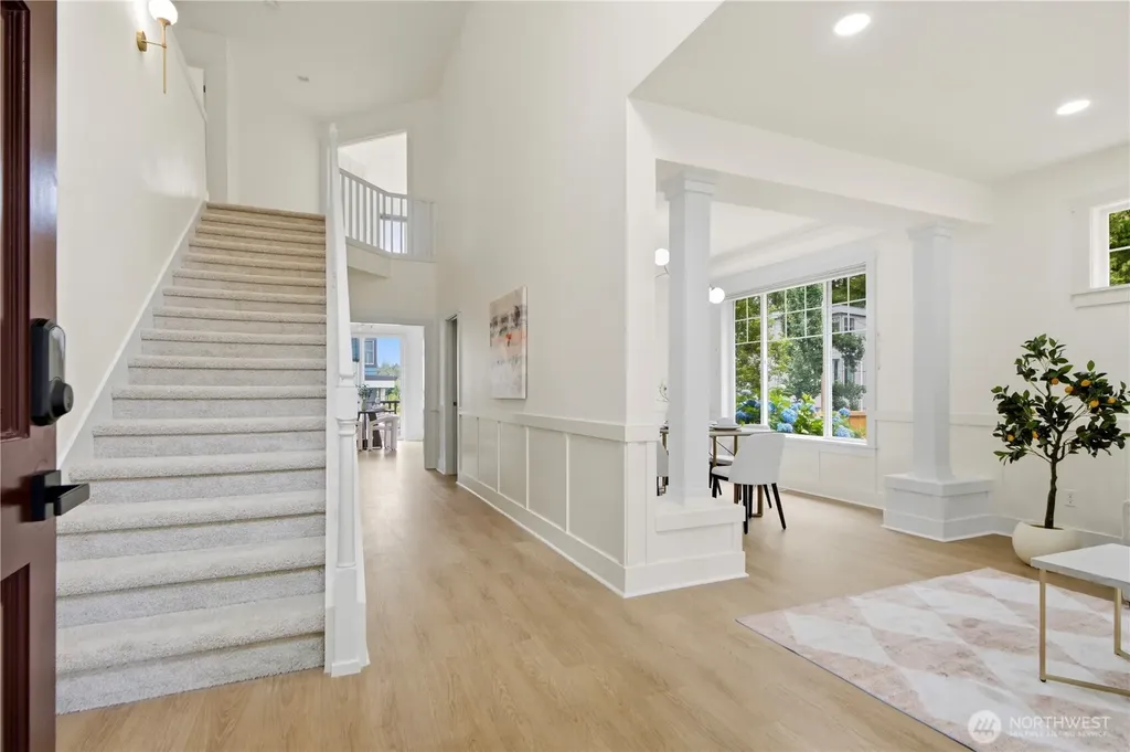 12516 NE 90th Street Kirkland WA 98033