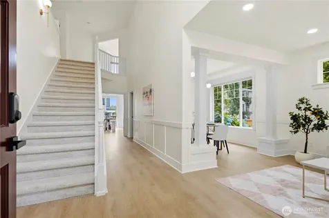 12516 NE 90th Street Kirkland WA 98033