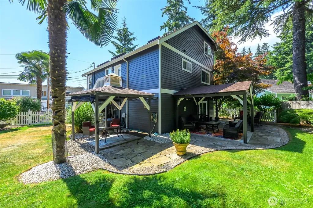101 NE Wagon Wheel Road Belfair WA 98528