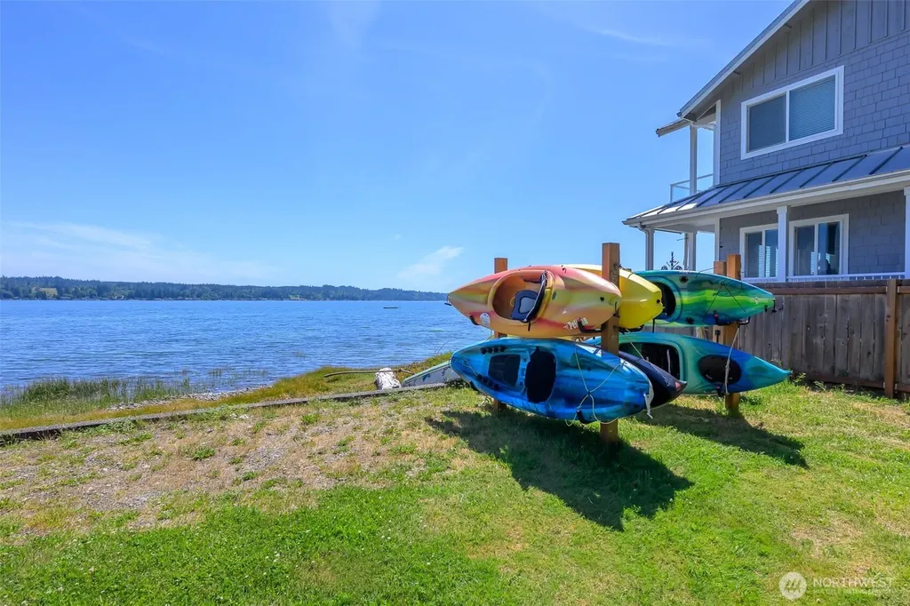 101 NE Wagon Wheel Road Belfair WA 98528