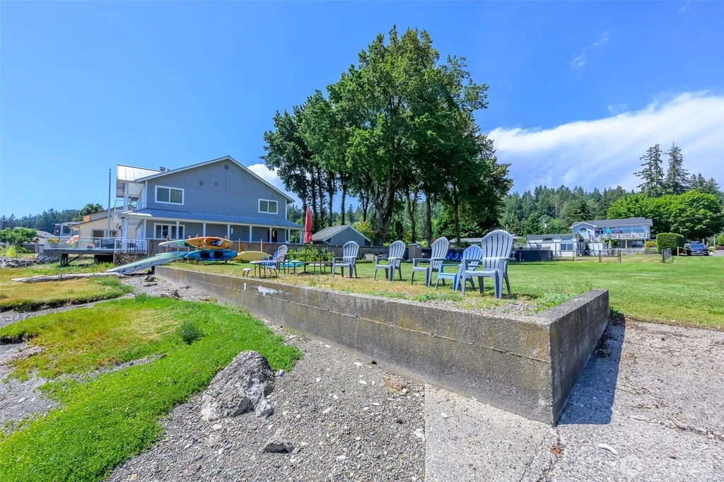 101 NE Wagon Wheel Road Belfair WA 98528