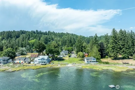 101 NE Wagon Wheel Road Belfair WA 98528