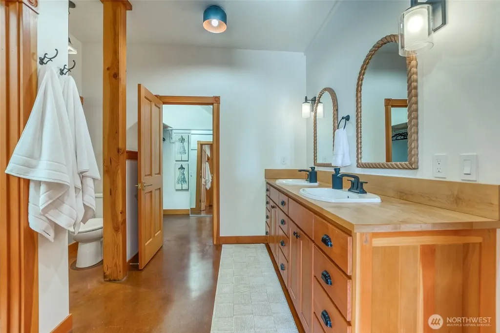 85 Moki Road Orcas Island WA 98280