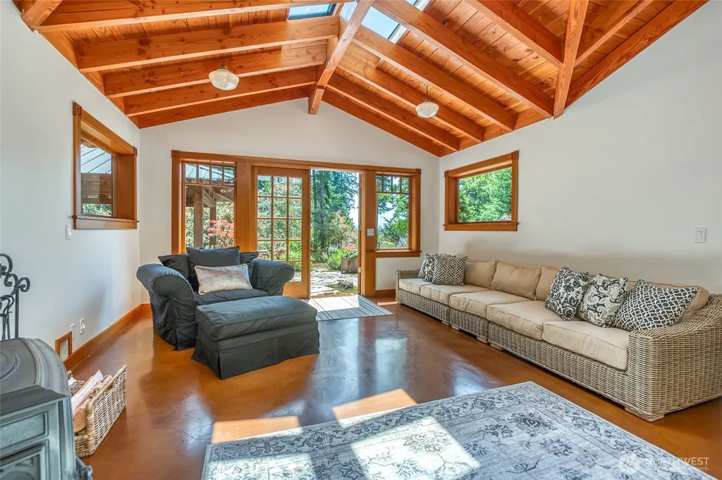 85 Moki Road Orcas Island WA 98280