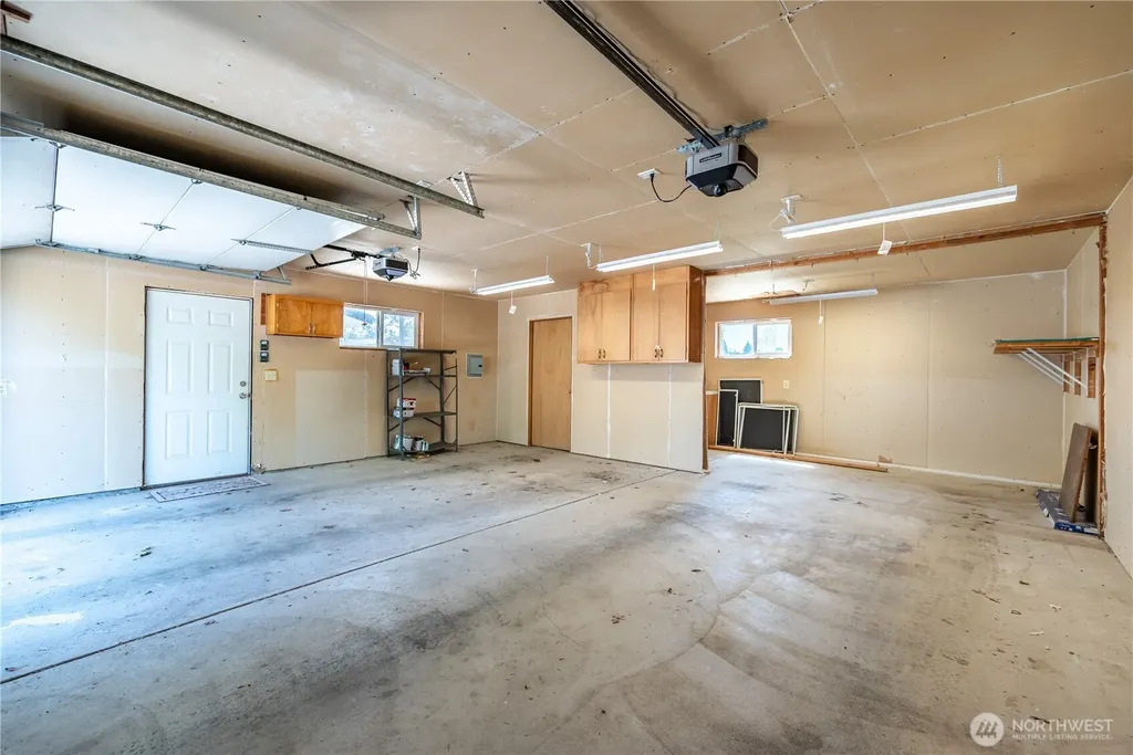 105 Robin Court Longview WA 98632