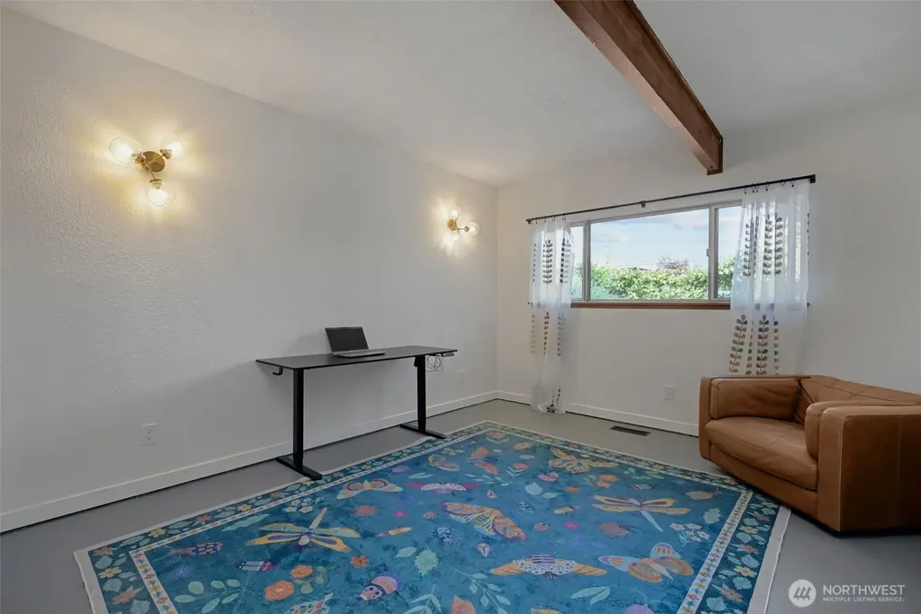 6807 44th Street Court W University Place WA 98466