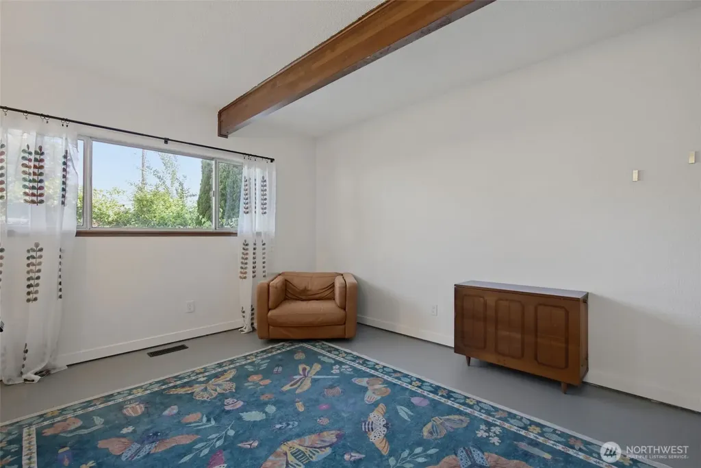 6807 44th Street Court W University Place WA 98466