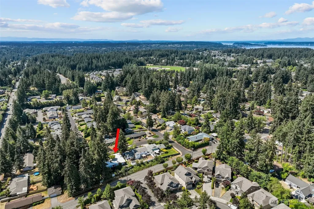 6807 44th Street Court W University Place WA 98466