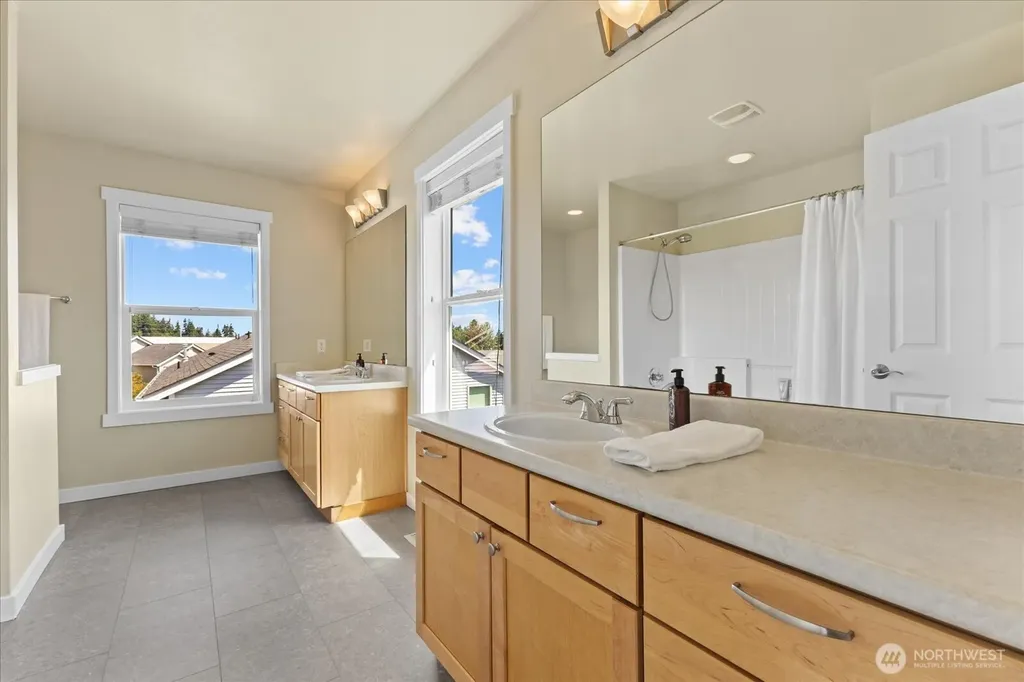 14625 33rd Place W Lynnwood WA 98087
