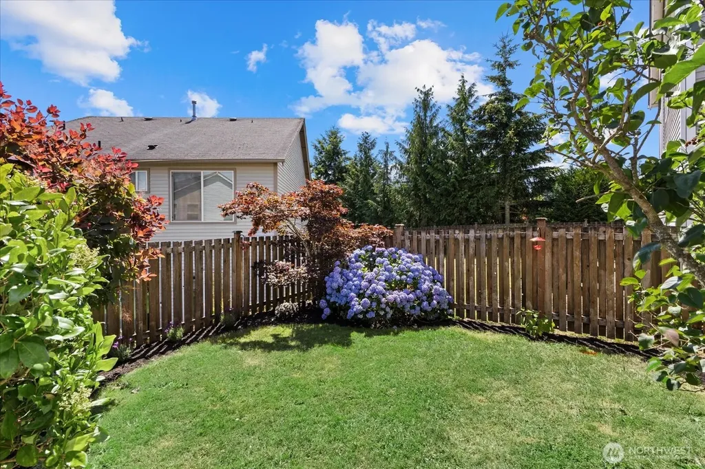14625 33rd Place W Lynnwood WA 98087