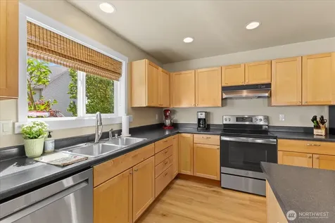 14625 33rd Place W Lynnwood WA 98087