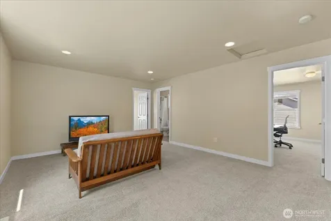 14625 33rd Place W Lynnwood WA 98087