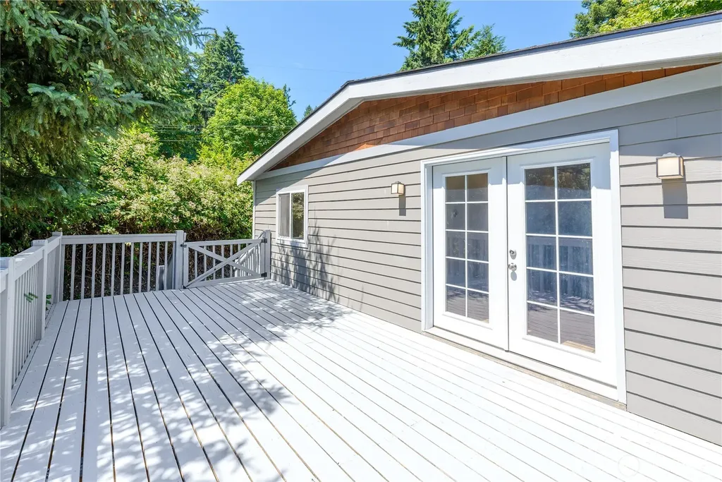 153 Blueberry Hill Port Ludlow WA 98365