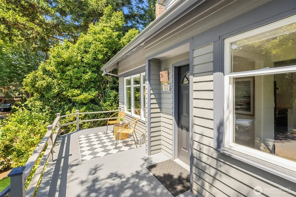 108 N 57th Street Seattle WA 98103