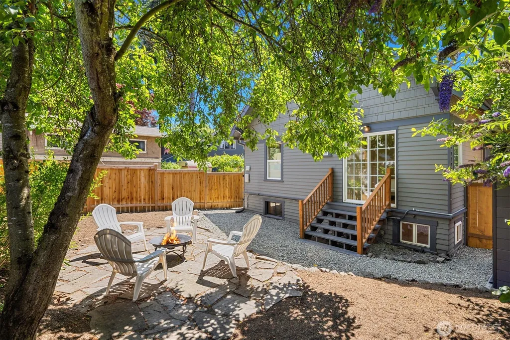 108 N 57th Street Seattle WA 98103