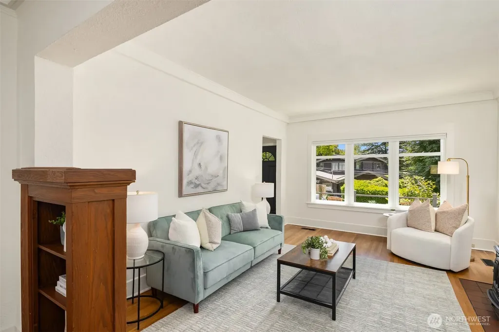 108 N 57th Street Seattle WA 98103