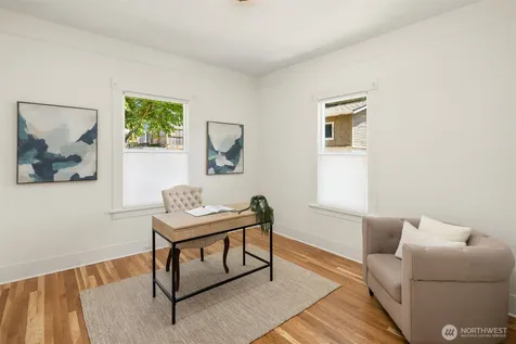 108 N 57th Street Seattle WA 98103