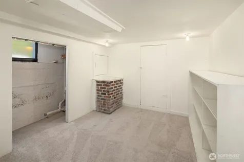 108 N 57th Street Seattle WA 98103