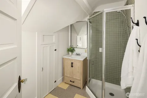 108 N 57th Street Seattle WA 98103