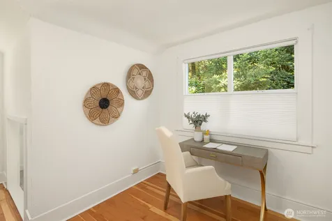 108 N 57th Street Seattle WA 98103