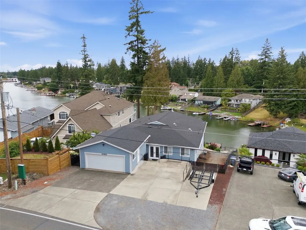 20910 Church Lake Drive E Bonney Lake WA 98391