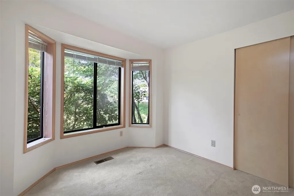 7030 67th Place NE Marysville WA 98270